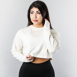 Alphalete oversized long sleeve tshirt